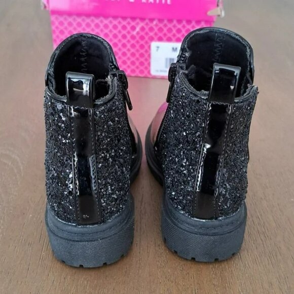 Kelly & Katie Lil Basil Boot - Size: Toddler 7 - Color: Black - Picture 5 of 9